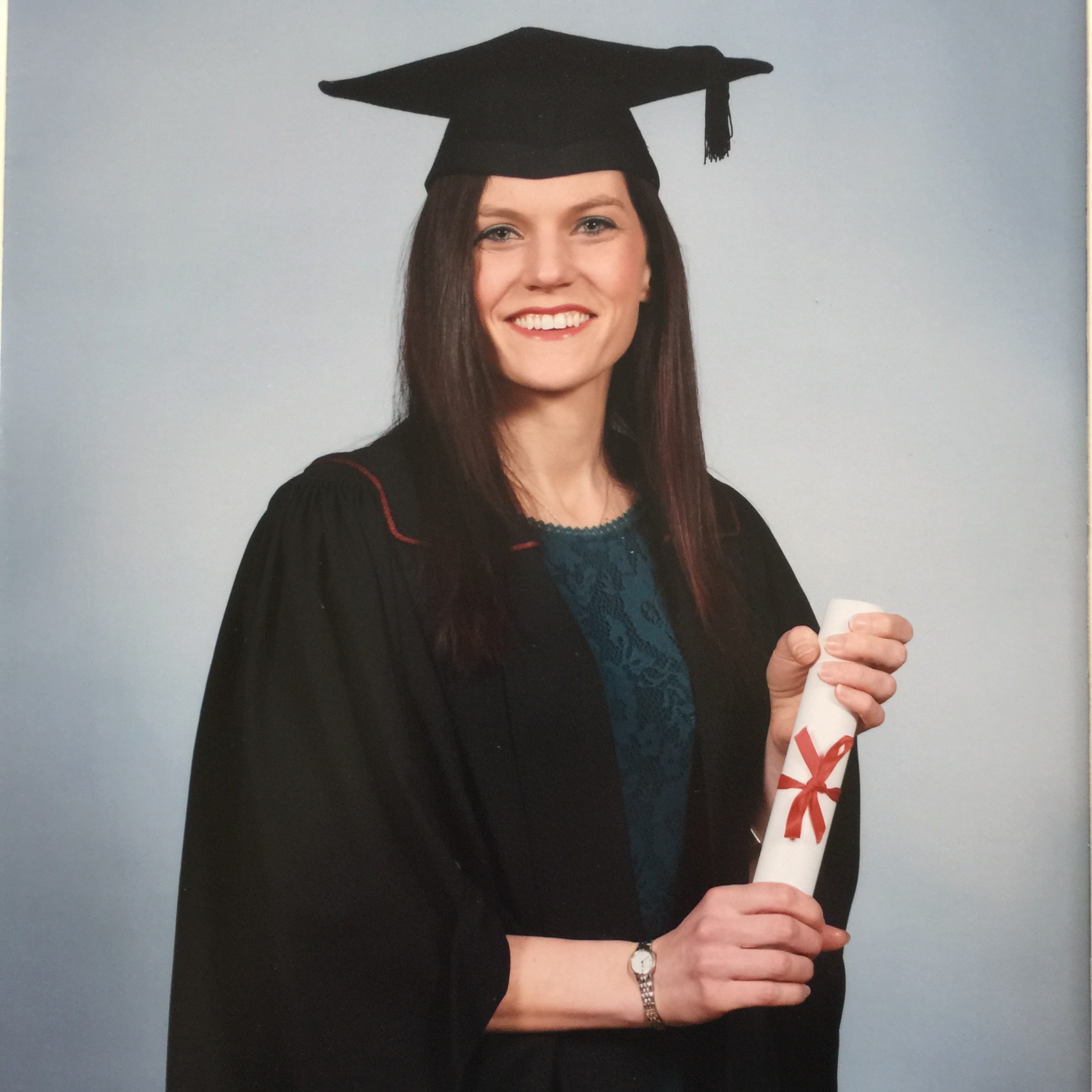 Helen Clewley Headshot turnd